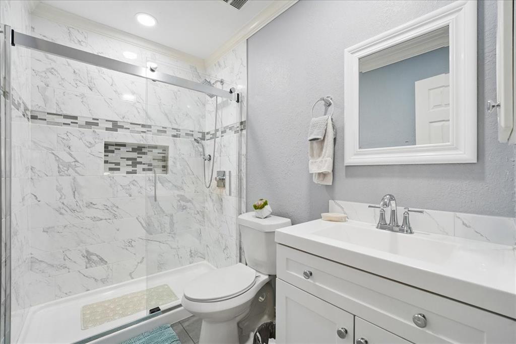 3173 Riverside Drive Carrollton, TX 75007 - Photo 25 of 31