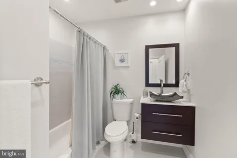 $639,999 | 817 Varnum Street Northwest, Washington, DC 20011