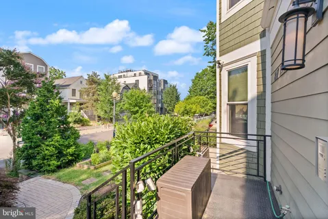 $639,999 | 817 Varnum Street Northwest, Washington, DC 20011
