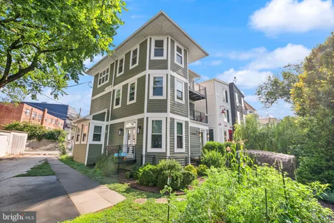 $639,999 | 817 Varnum Street Northwest, Washington, DC 20011