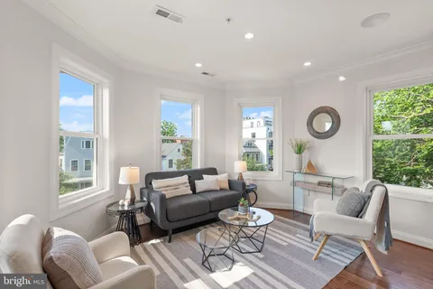 $639,999 | 817 Varnum Street Northwest, Washington, DC 20011