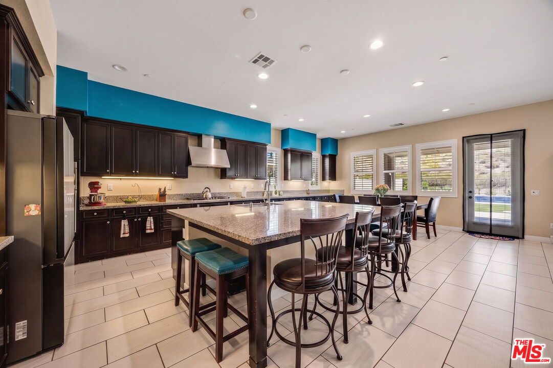 13447 Gold Medal Court Riverside, CA 92503 - Photo 18 of 75