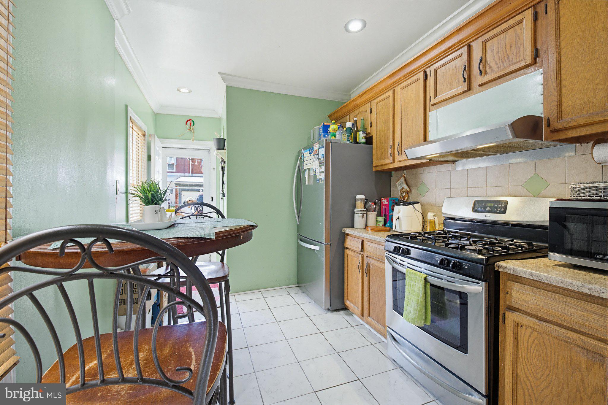 1328 Church Street Reading, PA 19601 - Photo 13 of 37