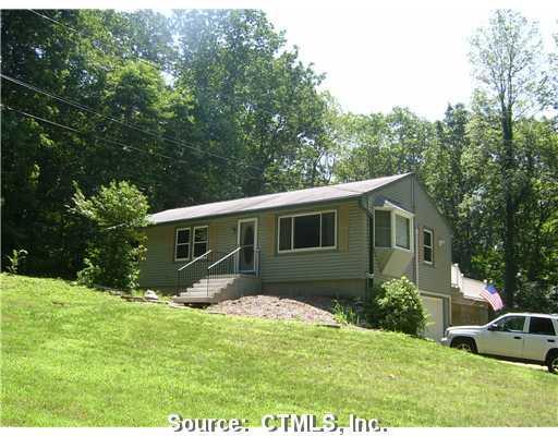 32 Parish Hill Road Windham, CT 06256 - Photo 1 of 1 Exterior Front.