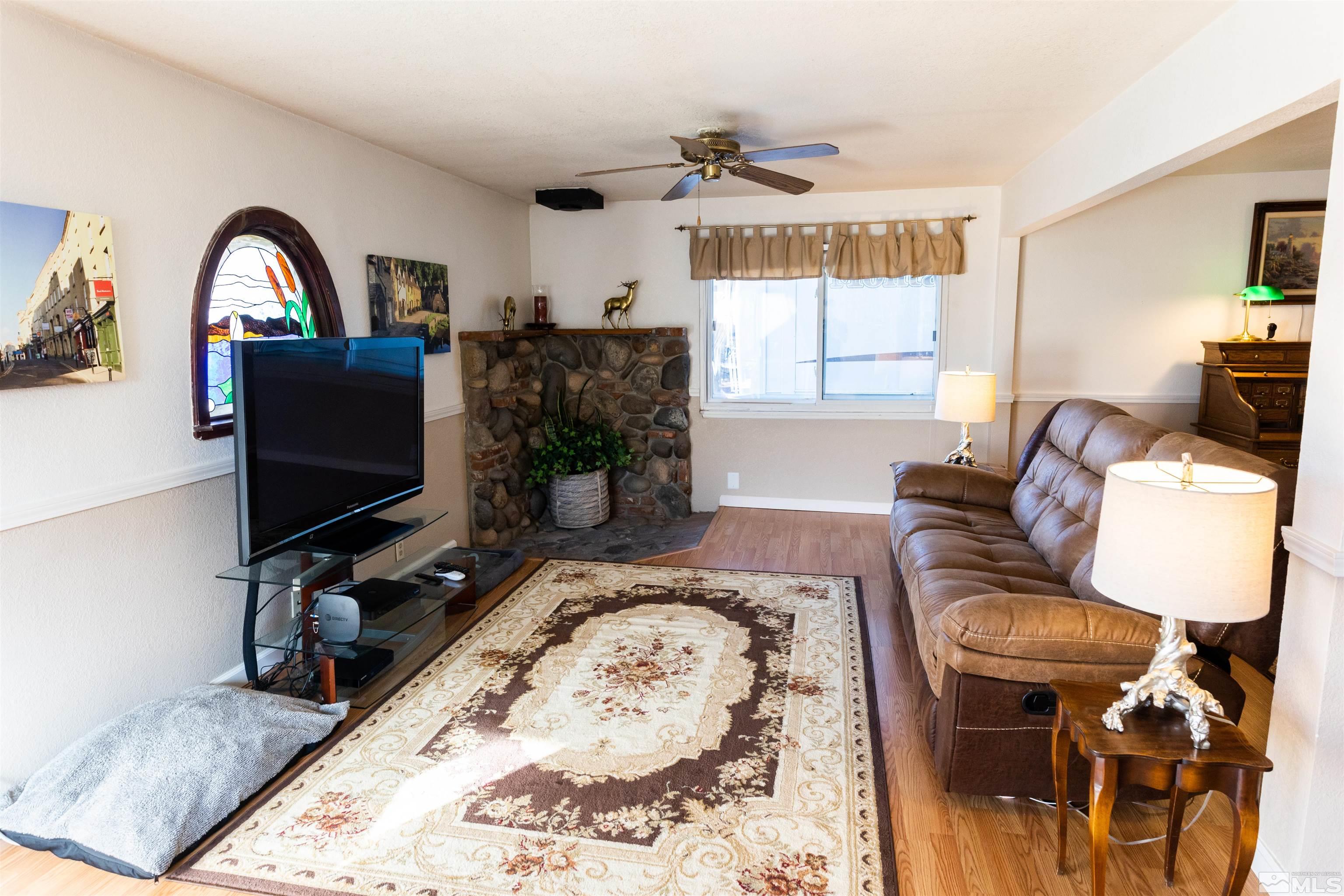1245 Autumn Reno, NV 89511 - Photo 13 of 32 Photo 13