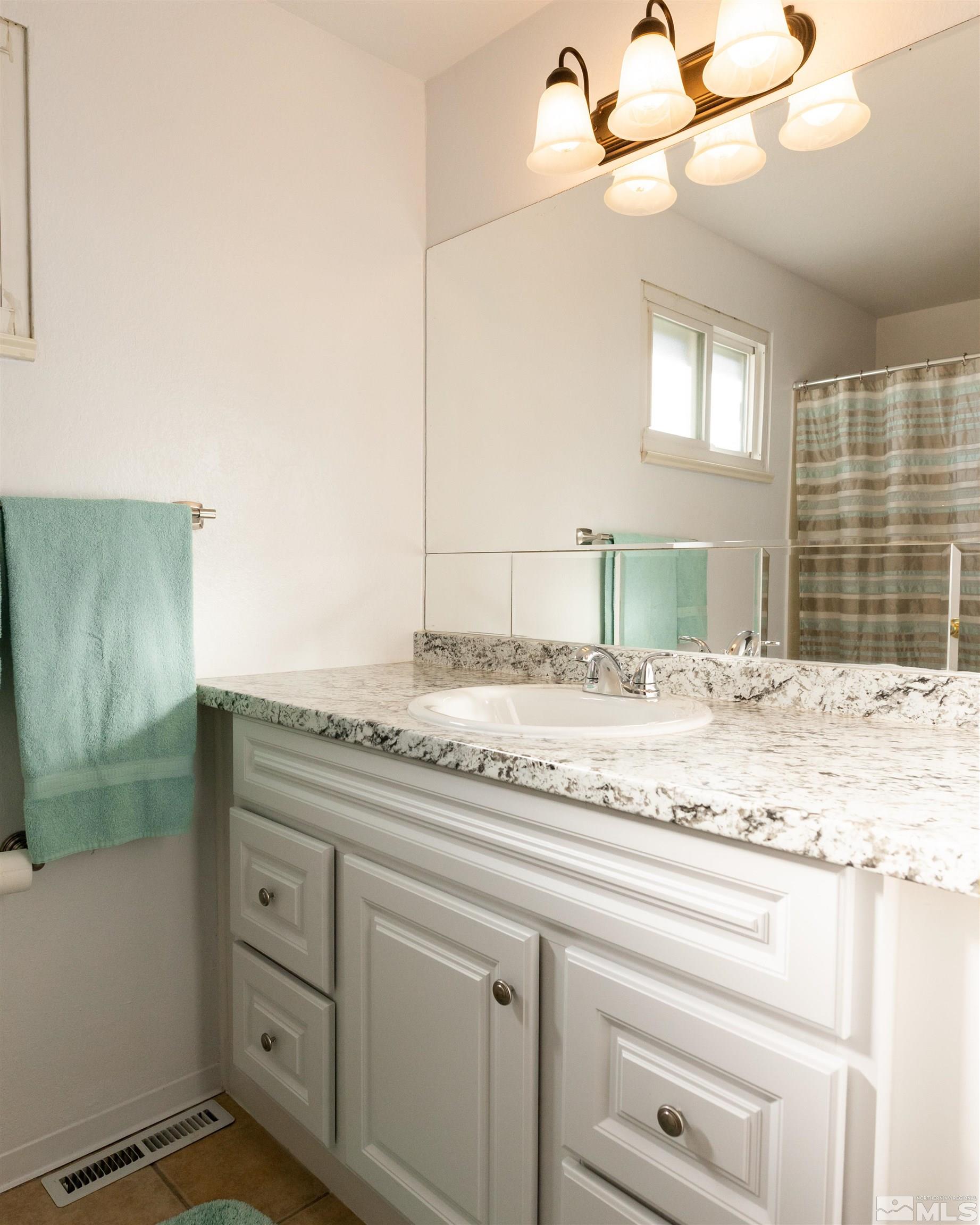 1245 Autumn Reno, NV 89511 - Photo 18 of 32 Photo 18