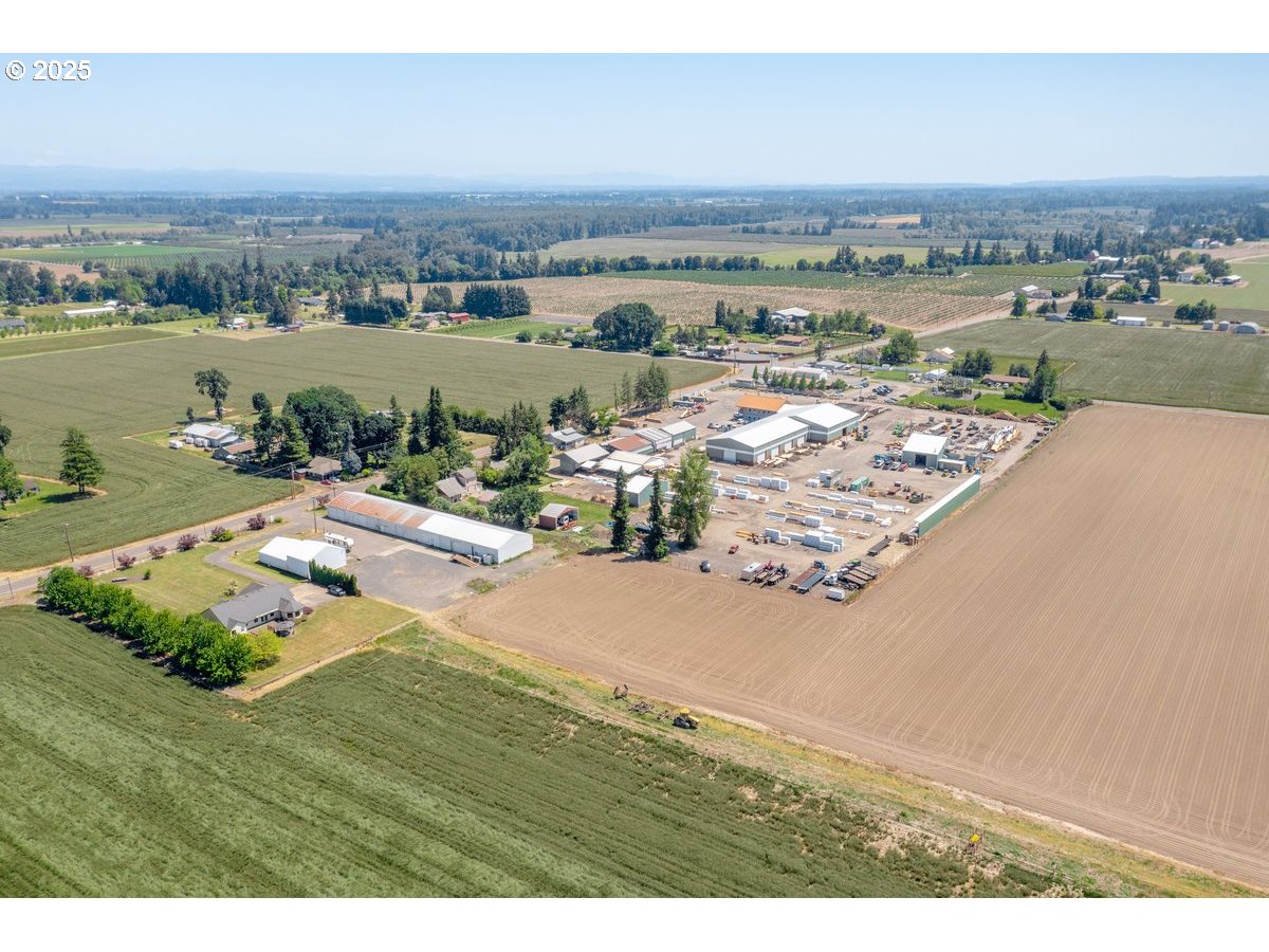 17780 Southeast Wallace Road Dayton, OR 97114 - Photo 7 of 26 an aerial view of a city