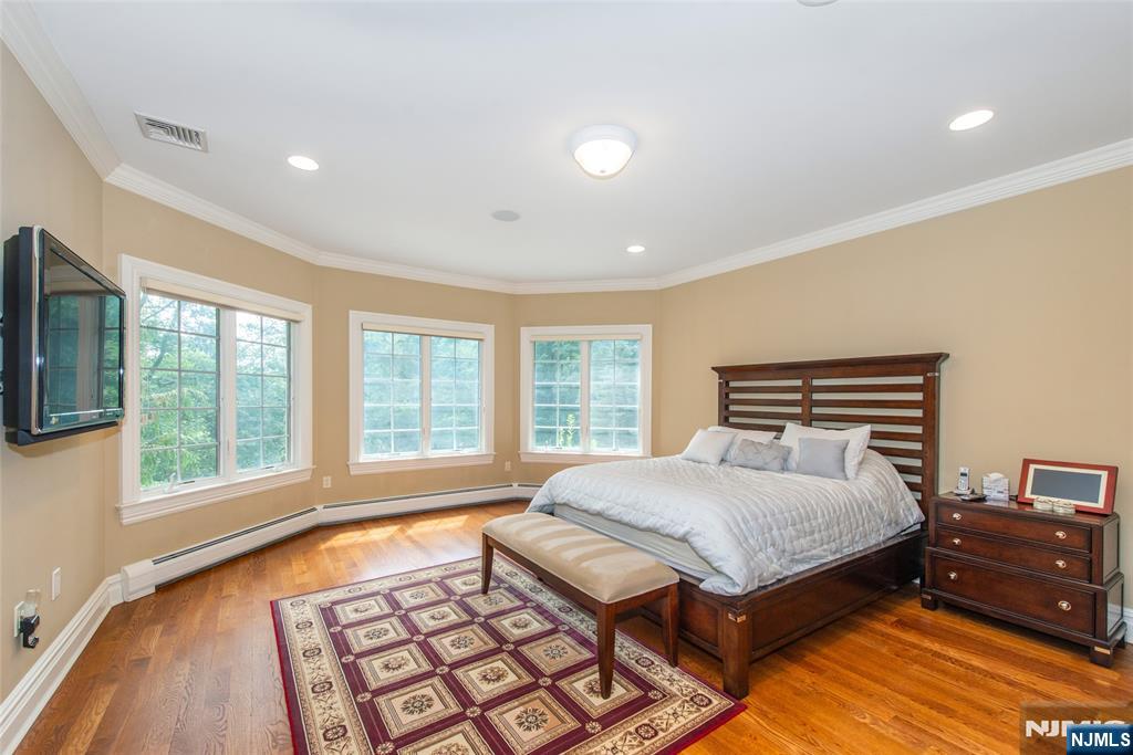 6 Adams Road Saddle River, NJ 07458 - Photo 22 of 38 Gallery Image 22