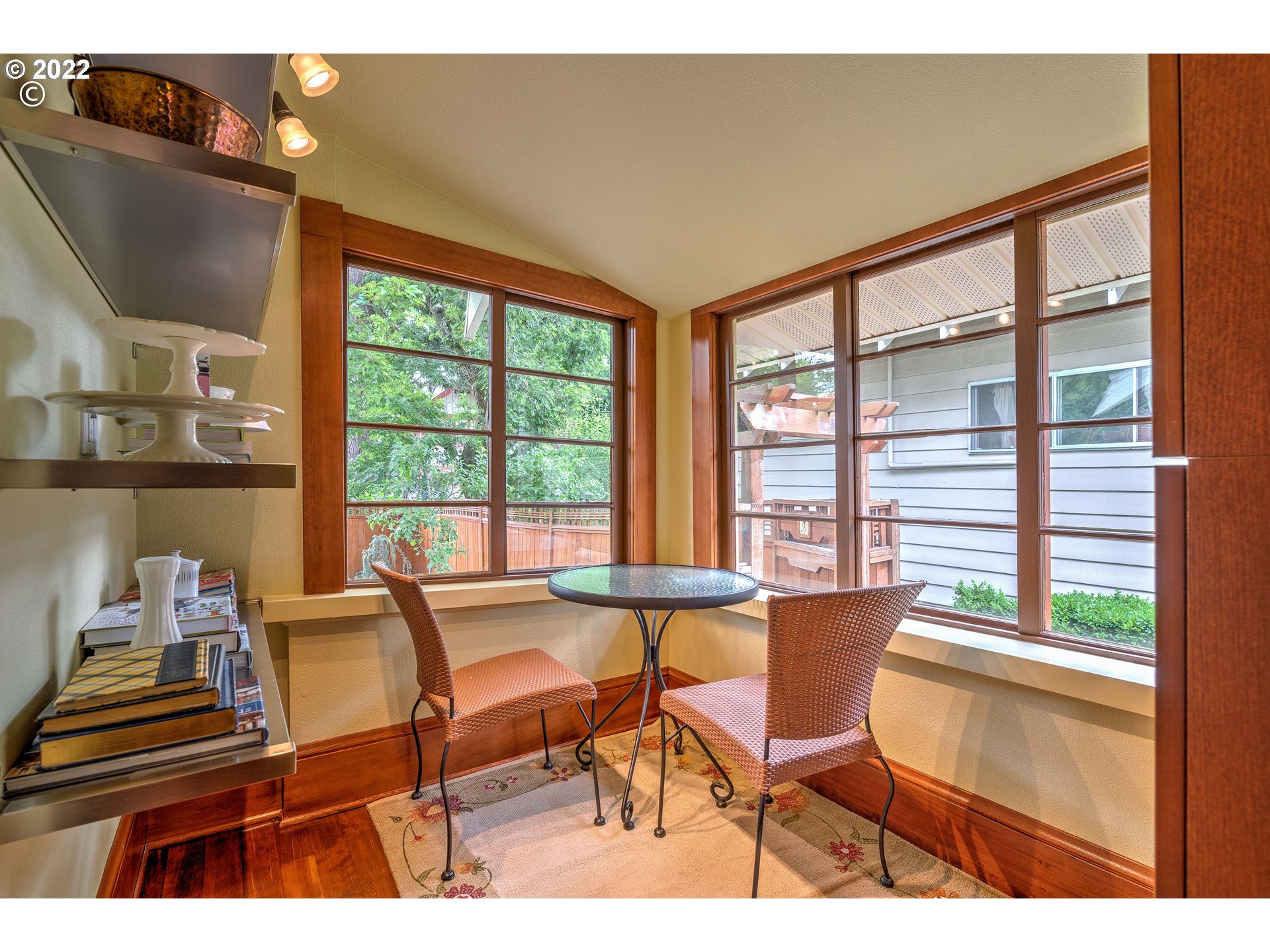1824 Northeast 53rd Avenue Portland, OR 97213 - Photo 13 of 32 a dining room with furniture and window