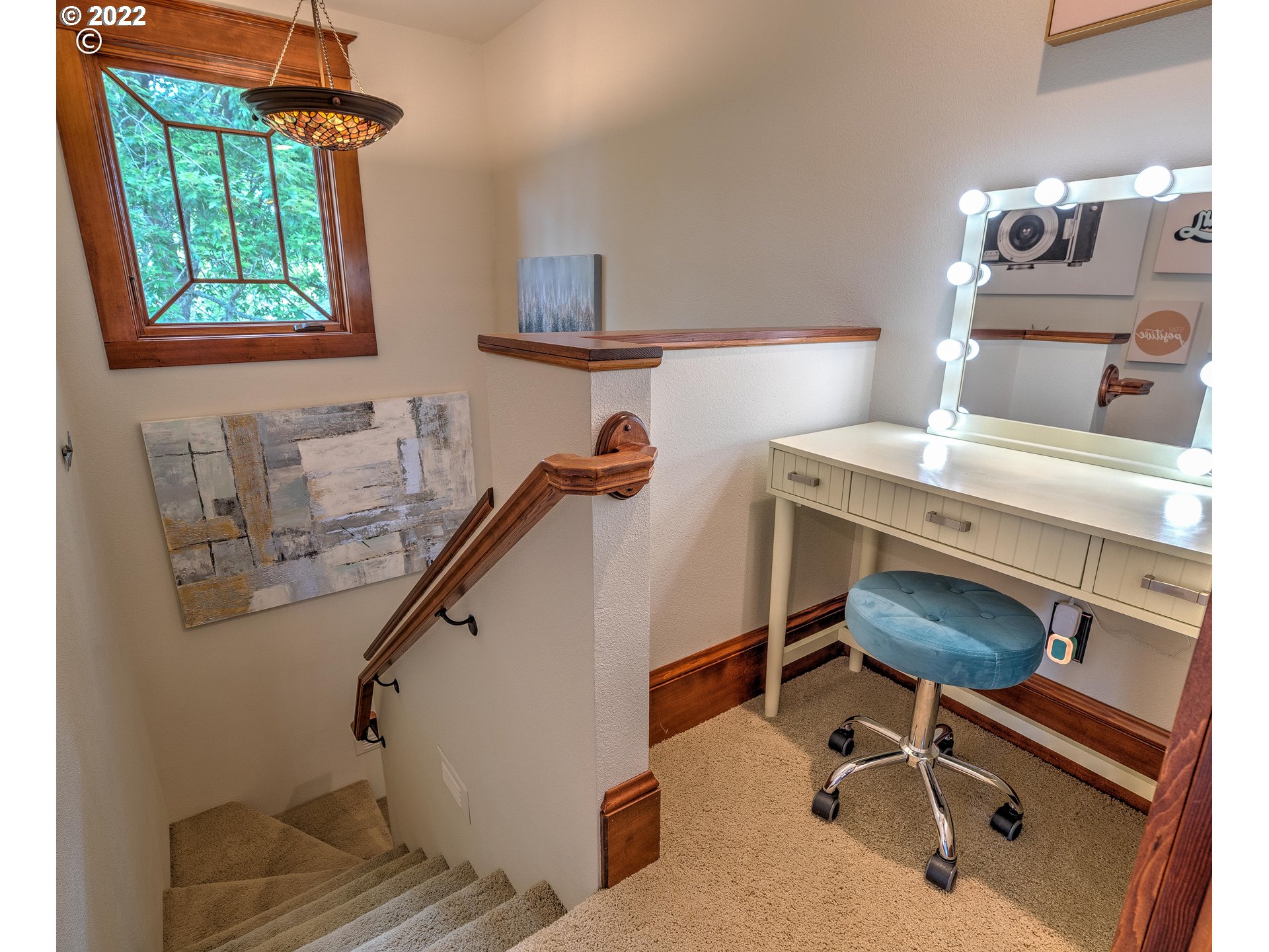 1824 Northeast 53rd Avenue Portland, OR 97213 - Photo 14 of 32 a workspace with furniture and a window
