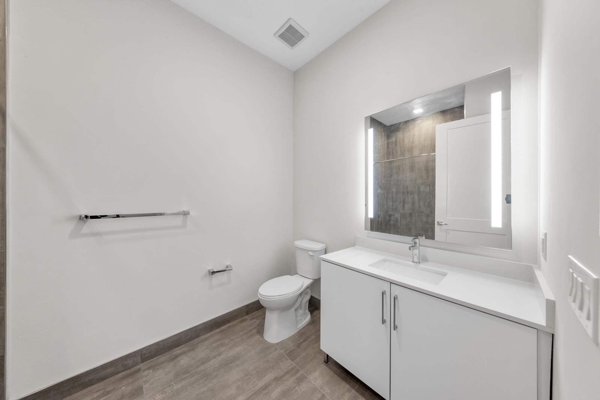 121 34th Street, Unit 513 Union City, NJ 07087 - Photo 17 of 37
