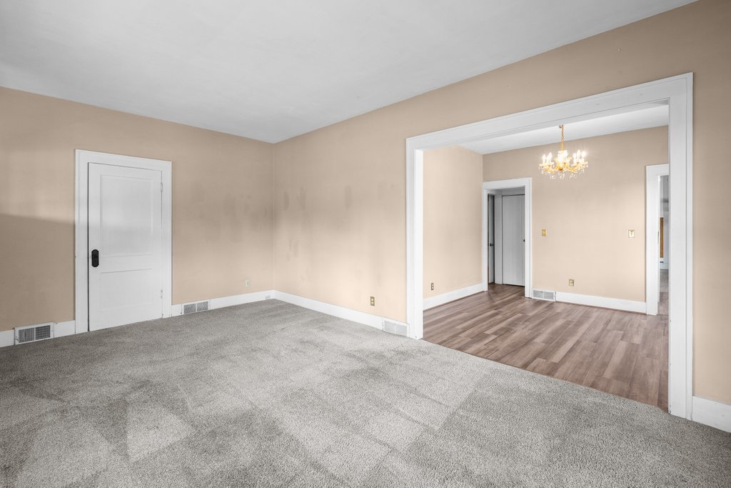 437 12th Street Silvis, IL 61282 - Photo 11 of 41
