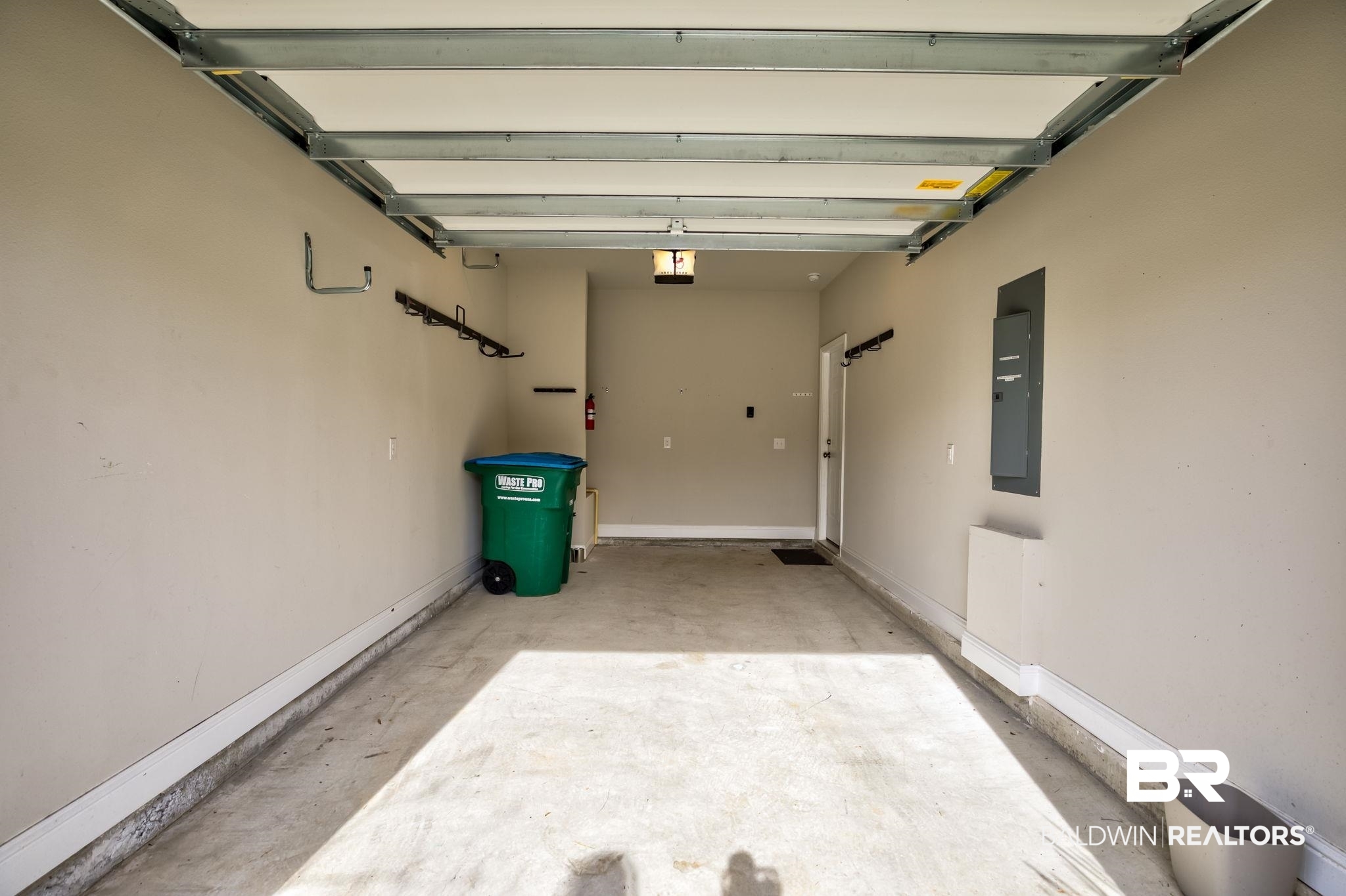 6775 Spaniel Drive Daphne, AL 36527 - Photo 24 of 40 Garage