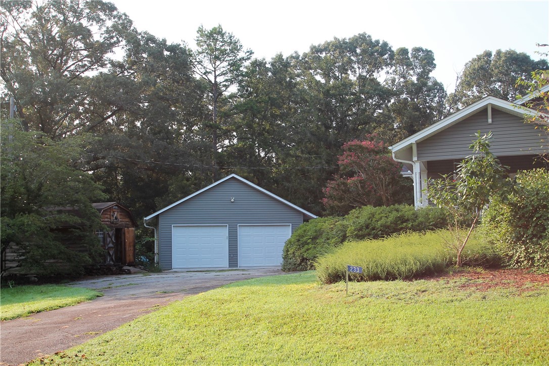 233 Lay Bridge Road Central, SC 29630 - Photo 34 of 47