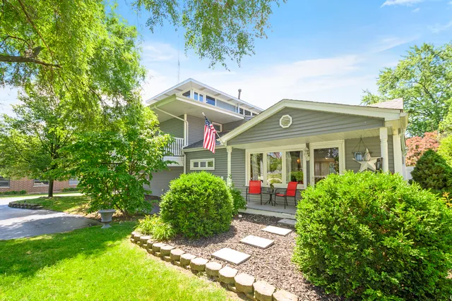 $649,999 | 9201 175th Street, Tinley Park, IL 60487