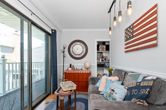 $649,999 | 9201 175th Street, Tinley Park, IL 60487