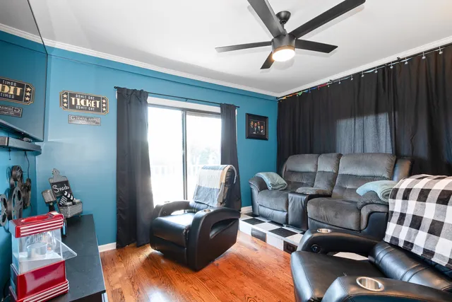 $649,999 | 9201 175th Street, Tinley Park, IL 60487