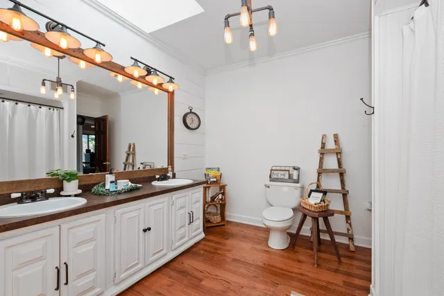 $649,999 | 9201 175th Street, Tinley Park, IL 60487