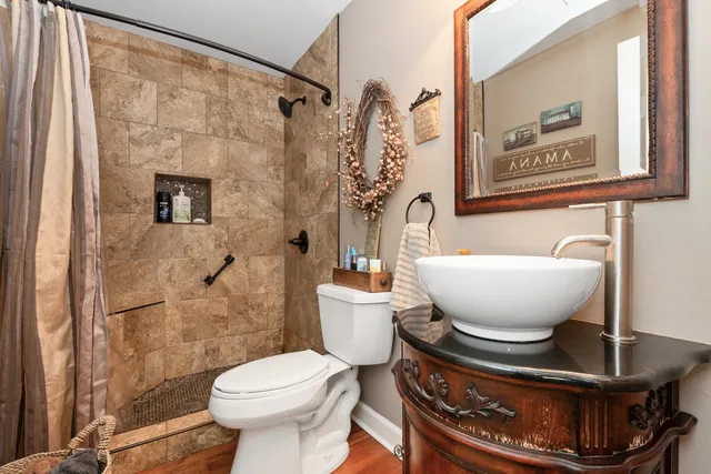 $649,999 | 9201 175th Street, Tinley Park, IL 60487