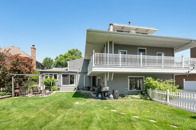 $649,999 | 9201 175th Street, Tinley Park, IL 60487