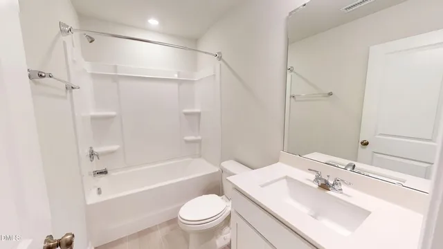 $2,300 | 203 Nahunta Drive, Apex, NC 27539