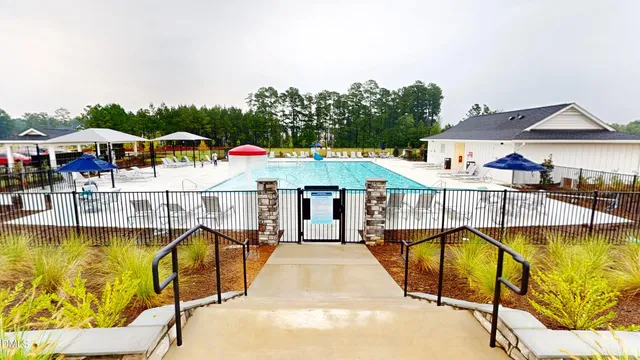 $2,300 | 203 Nahunta Drive, Apex, NC 27539