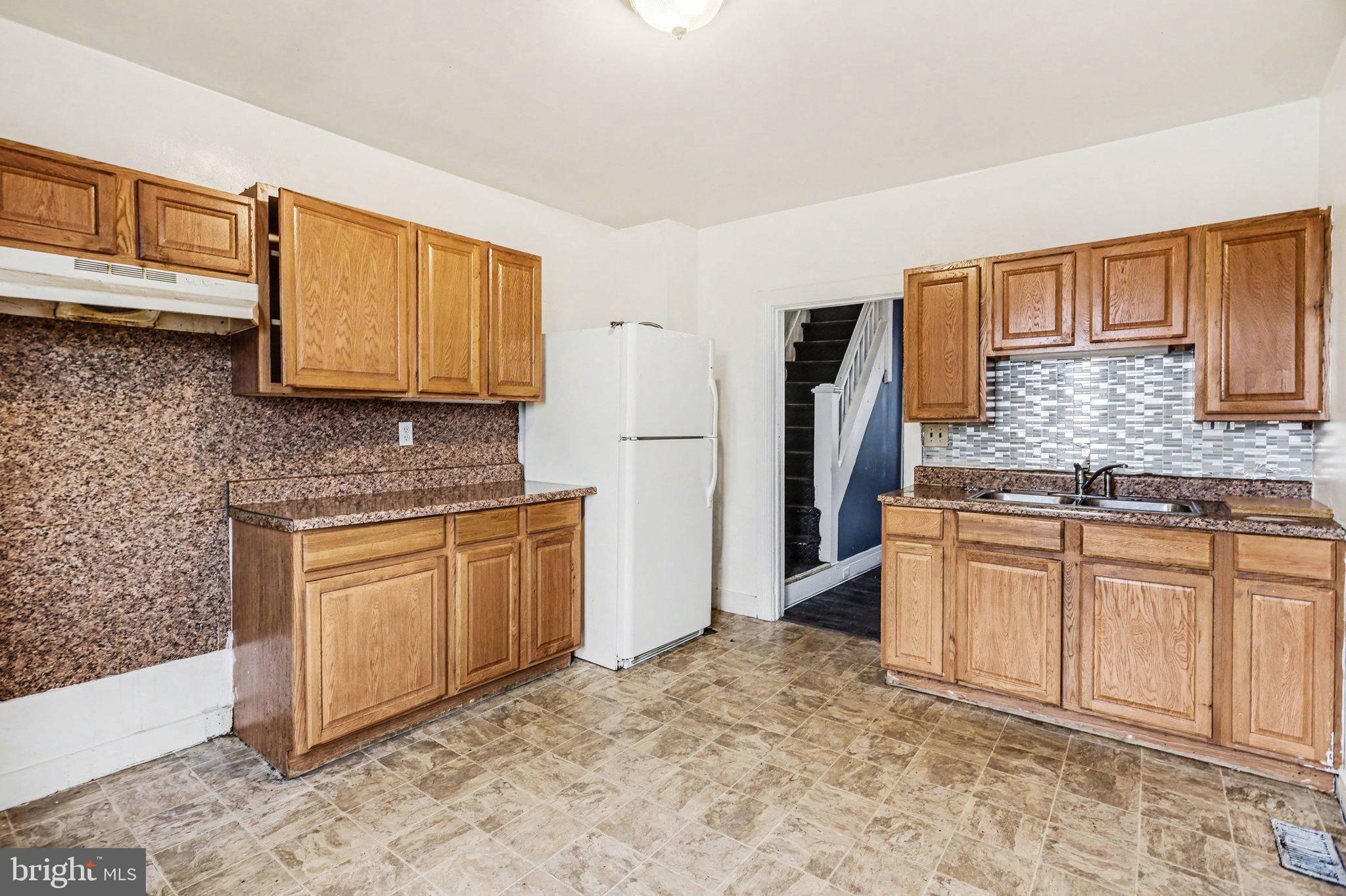 1269 East Philadelphia Street York, PA 17403 - Photo 8 of 18