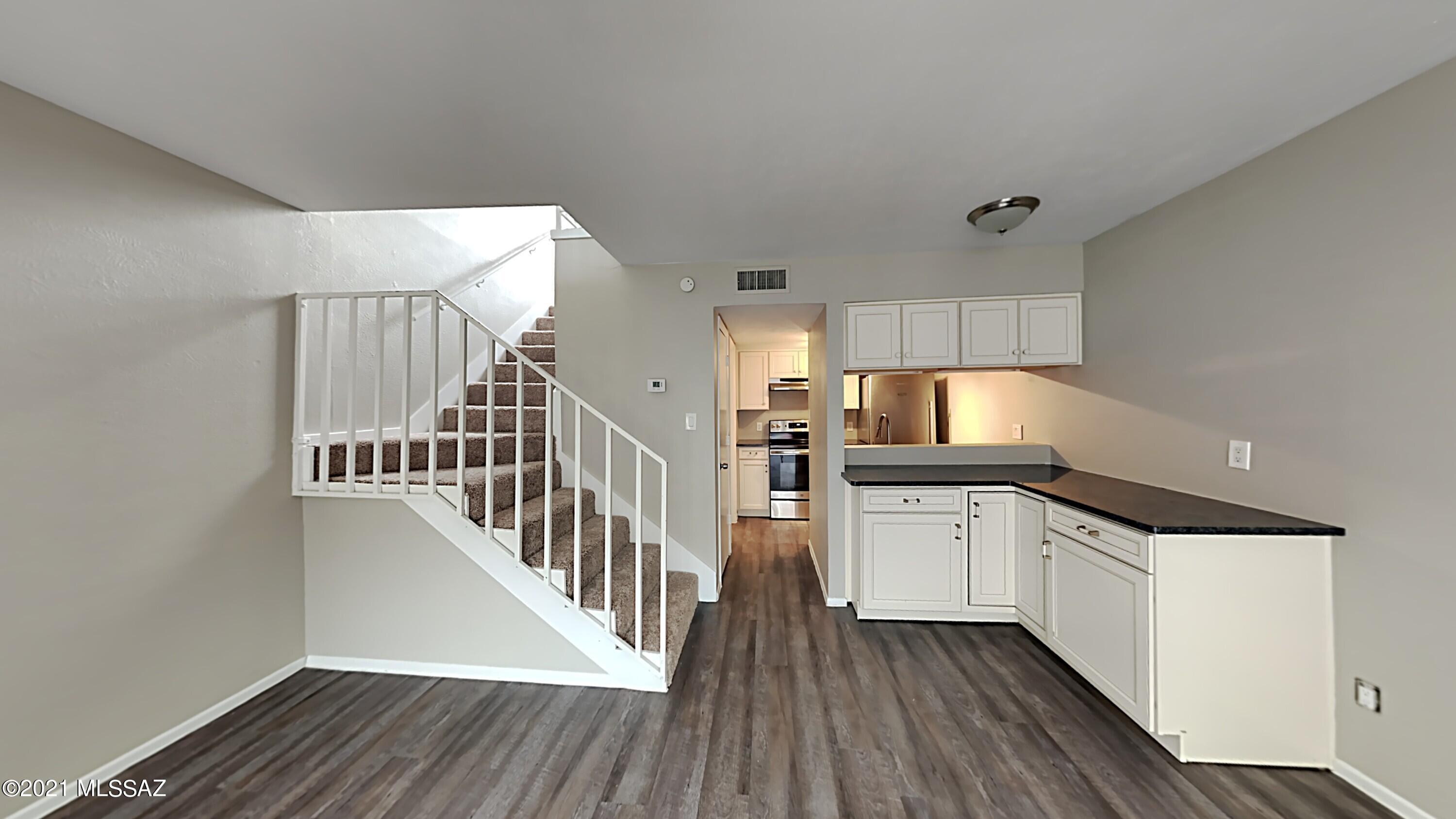 1600 North Wilmot Road Tucson, AZ 85712 - Photo 3 of 11