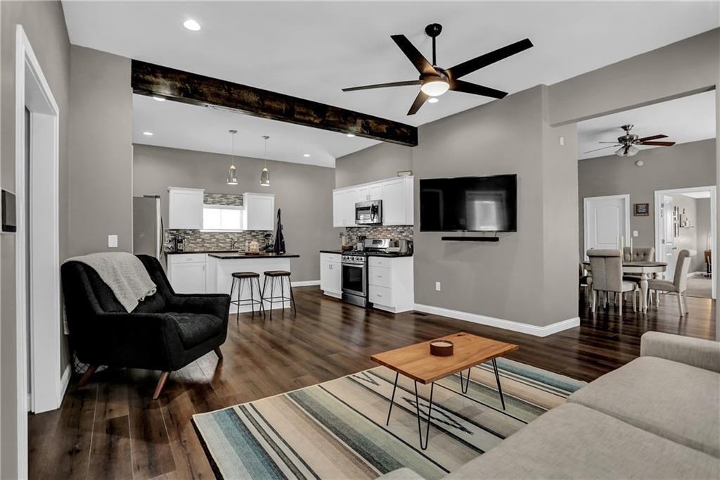 37 North Riley Avenue Indianapolis, IN 46201 - Photo 11 of 34 Gallery Image 11