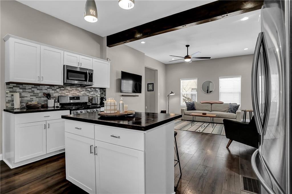 37 North Riley Avenue Indianapolis, IN 46201 - Photo 9 of 34 Gallery Image 9