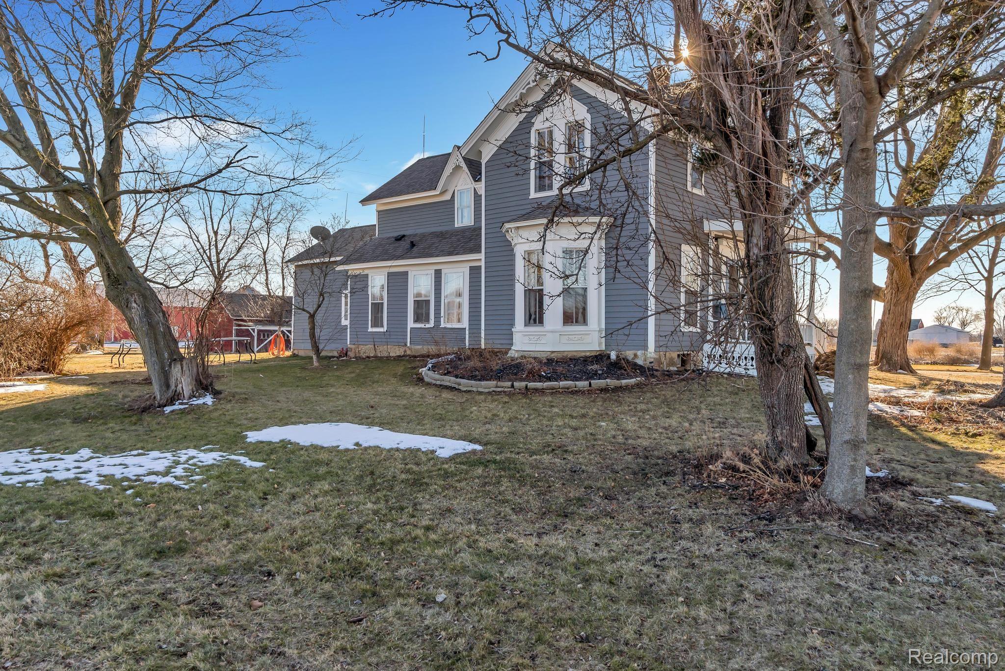 11061 West Stanley Road Flushing, MI 48433 - Photo 4 of 41 Gallery Image 4