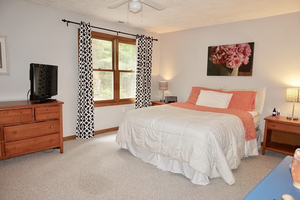 16 Milford Road, Unit 6 Grafton, MA 01560 - Photo 7 of 11 Gallery Image 7