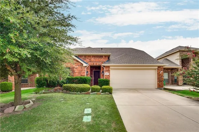 $2,400 | 10213 Canyon Lake, McKinney, TX 75072