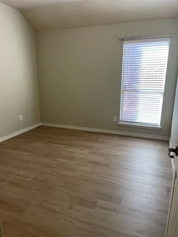 $2,400 | 10213 Canyon Lake, McKinney, TX 75072