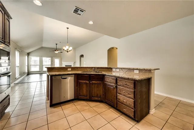 $2,400 | 10213 Canyon Lake, McKinney, TX 75072