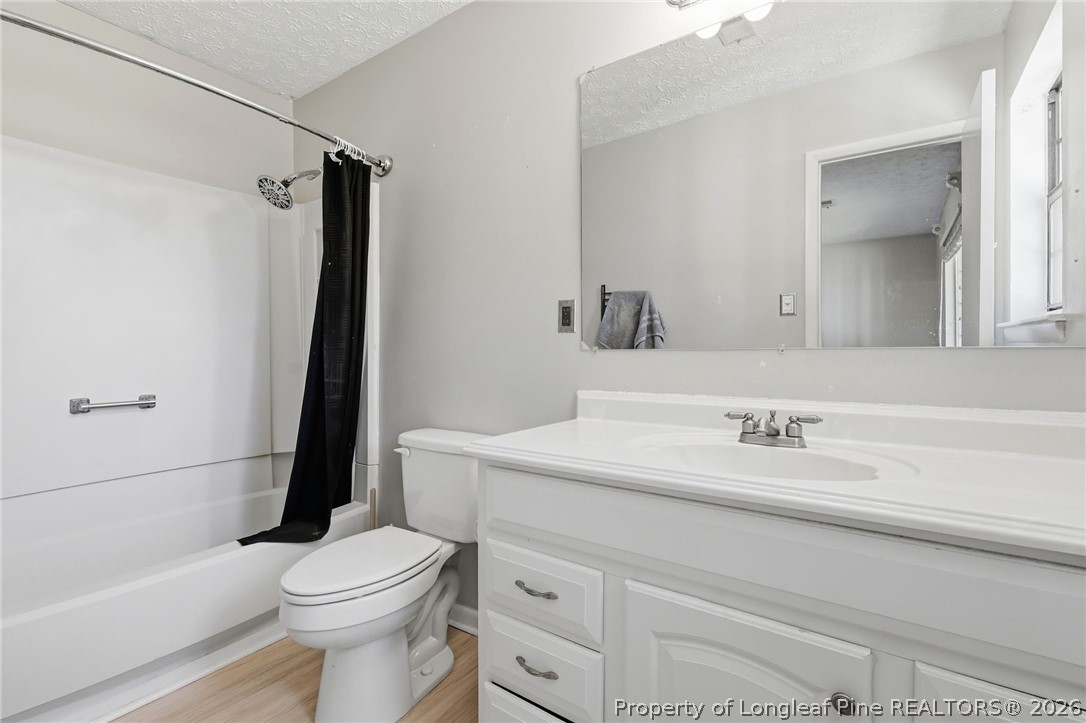 6979 Wickersham Road Fayetteville, NC 28314 - Photo 32 of 44 Owner Updated Bath