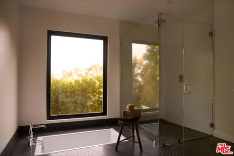 $2,545,000 | 7720 Firenze Avenue, Los Angeles, CA 90046