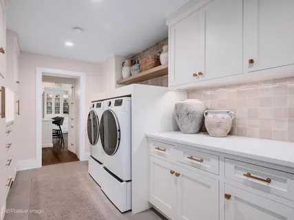 $4,295,000 | 10S370 South Madison Street, Burr Ridge, IL 60527