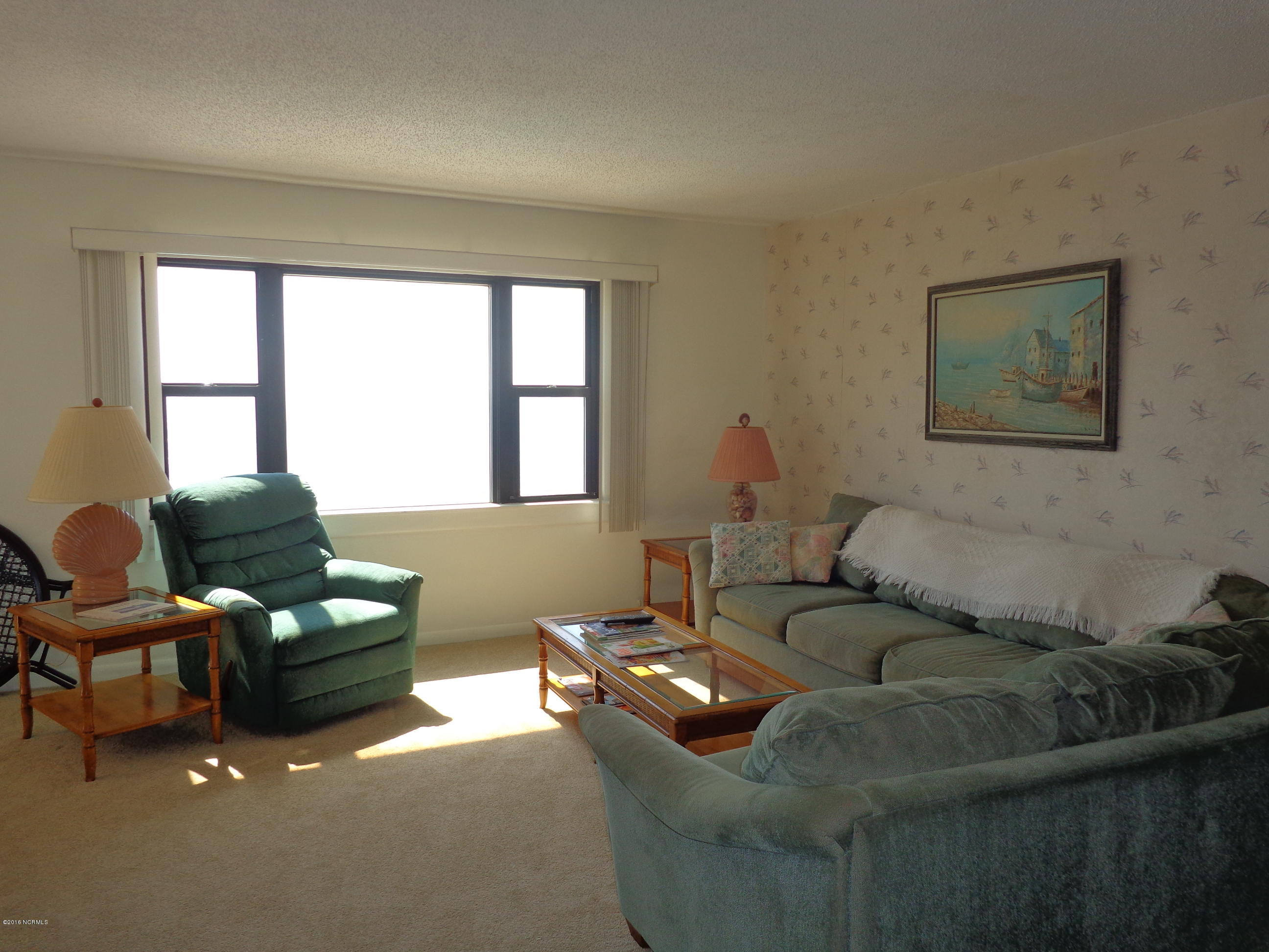 1505 Salter Path Road, Unit 526 Indian Beach, NC 28512 - Photo 3 of 21 Livingroom 1