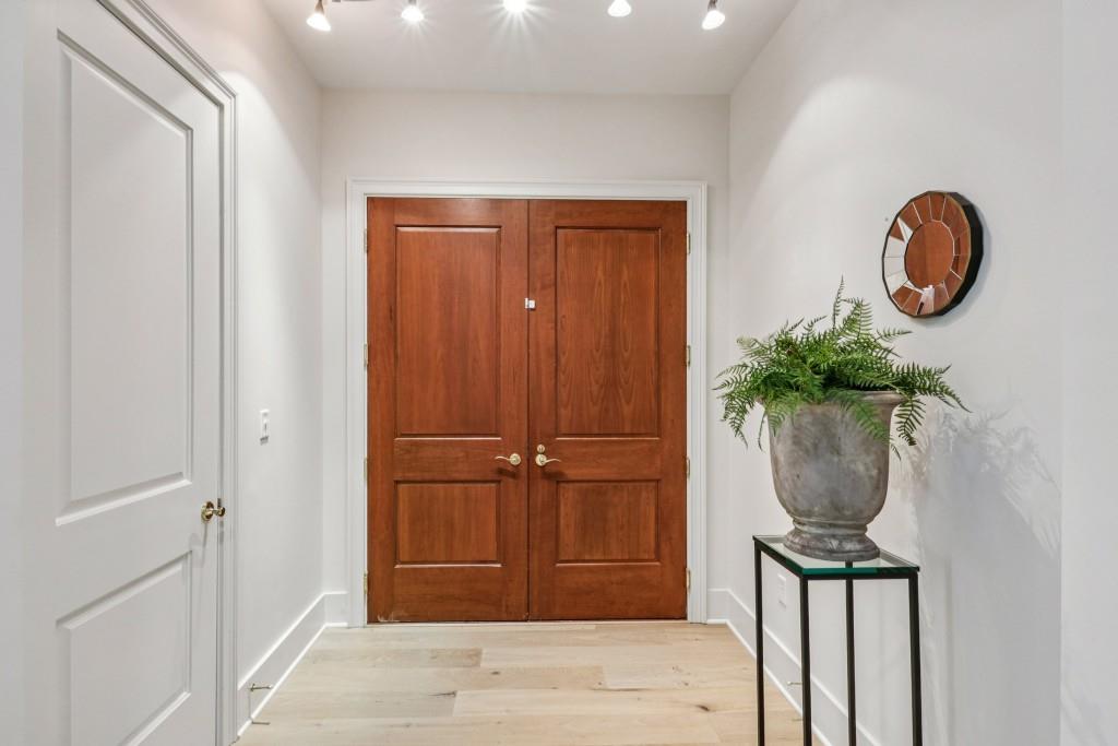 2500 Peachtree Road Northwest, Unit 405S Atlanta, GA 30305 - Photo 26 of 52