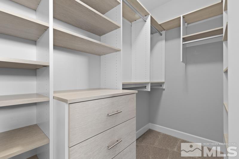 1900 Dark Horse Road, Unit B Reno, NV 89521 - Photo 13 of 34 a utility room with dryer and washer