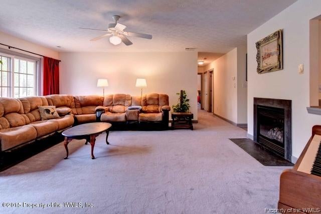 215 Carters Neck Road Williamsburg, VA 23188 - Photo 5 of 43 Gallery Image 5