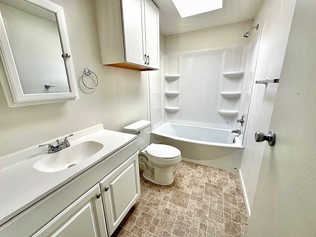 875 20 Road Fruita, CO 81521 - Photo 25 of 40 a bathroom with a sink toilet vanity and shower