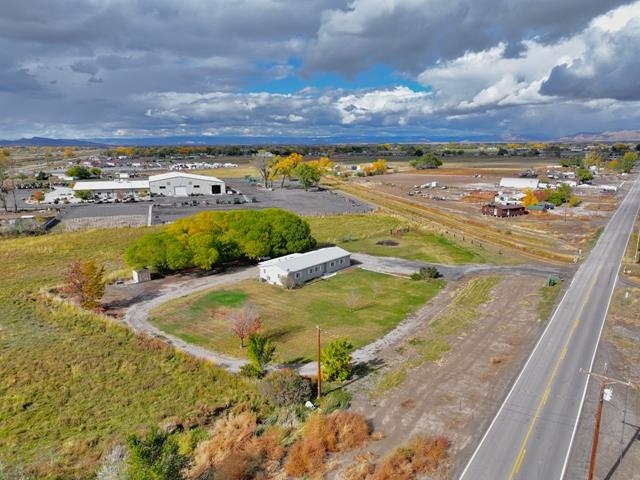 875 20 Road Fruita, CO 81521 - Photo 4 of 40 a view of a city and an ocean