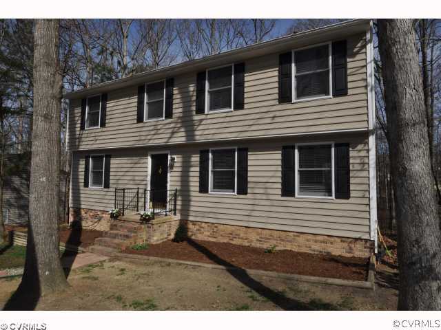 13808 Sutters Mill Road Midlothian, VA 23112 - Photo 11 of 12 a view of house with backyard of the house