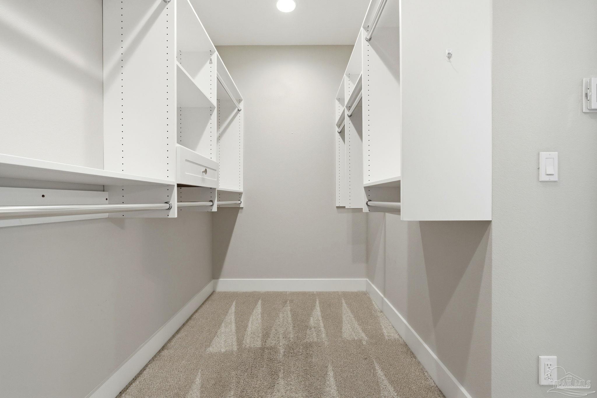 2018 Rambling Oaks Drive Cantonment, FL 32533 - Photo 32 of 63