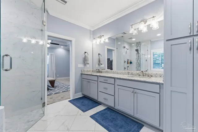 a view of a house with a yard and garage