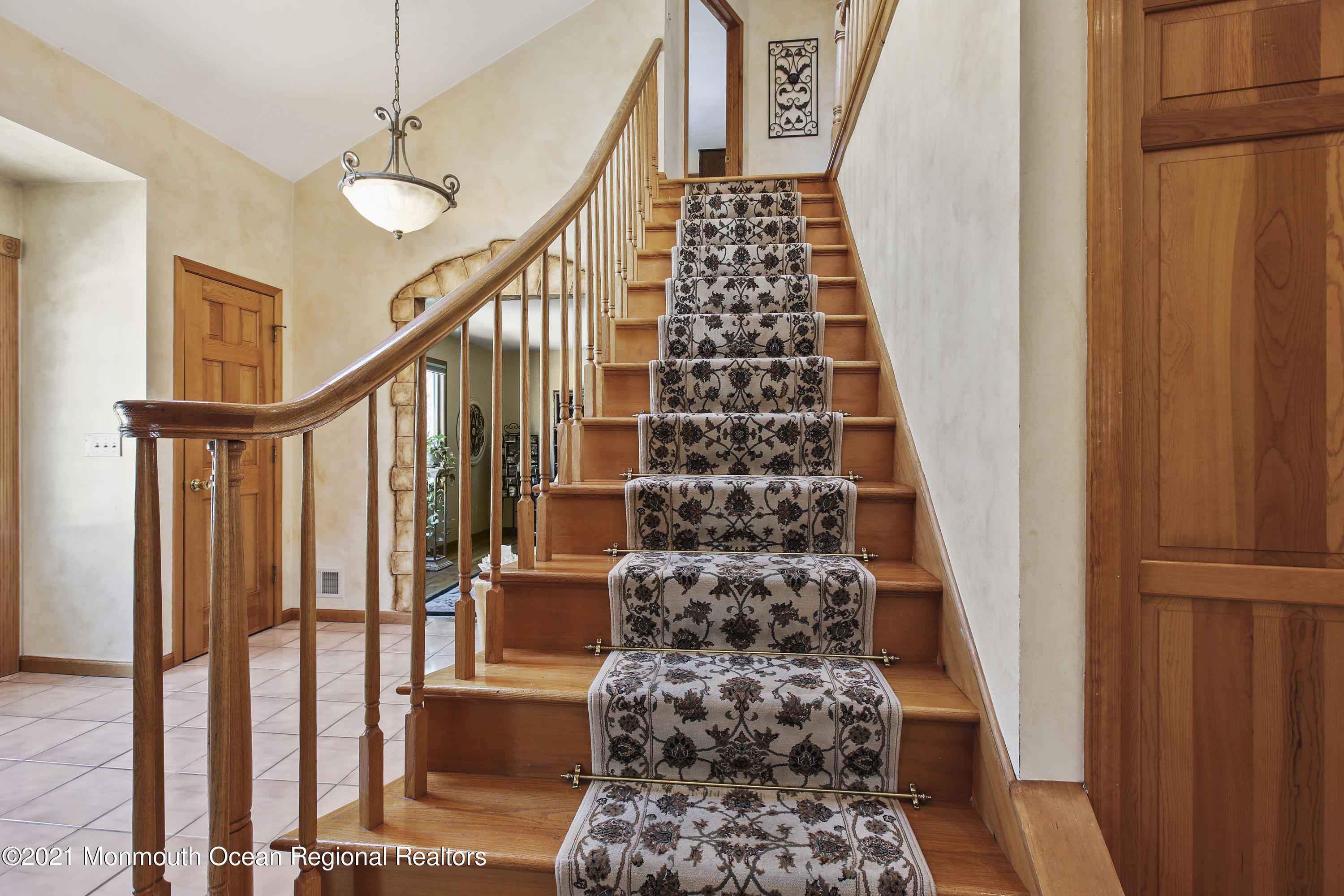 542 Line Road Holmdel, NJ 07733 - Photo 19 of 36 5W5A6320