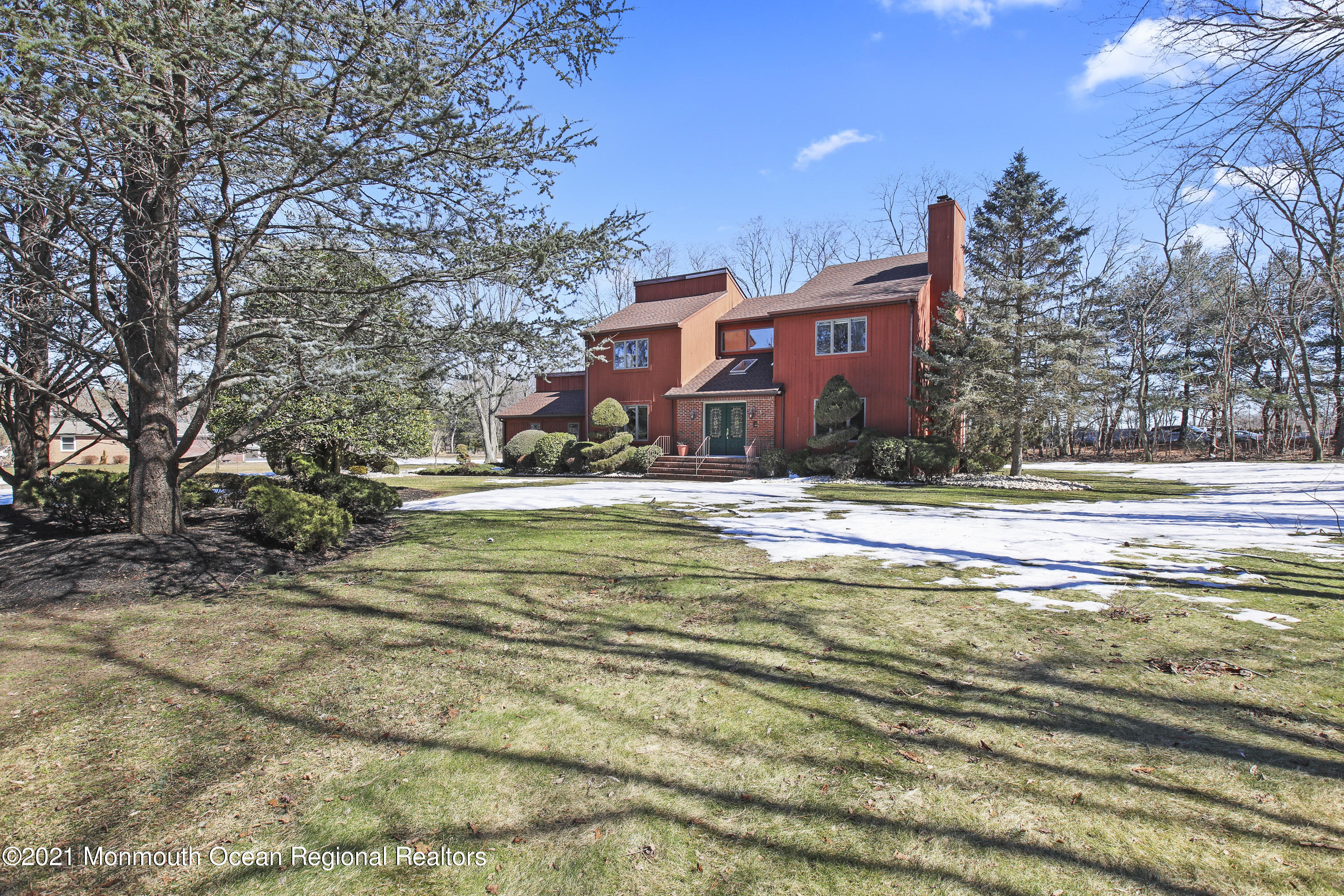 542 Line Road Holmdel, NJ 07733 - Photo 4 of 36 5W5A6235