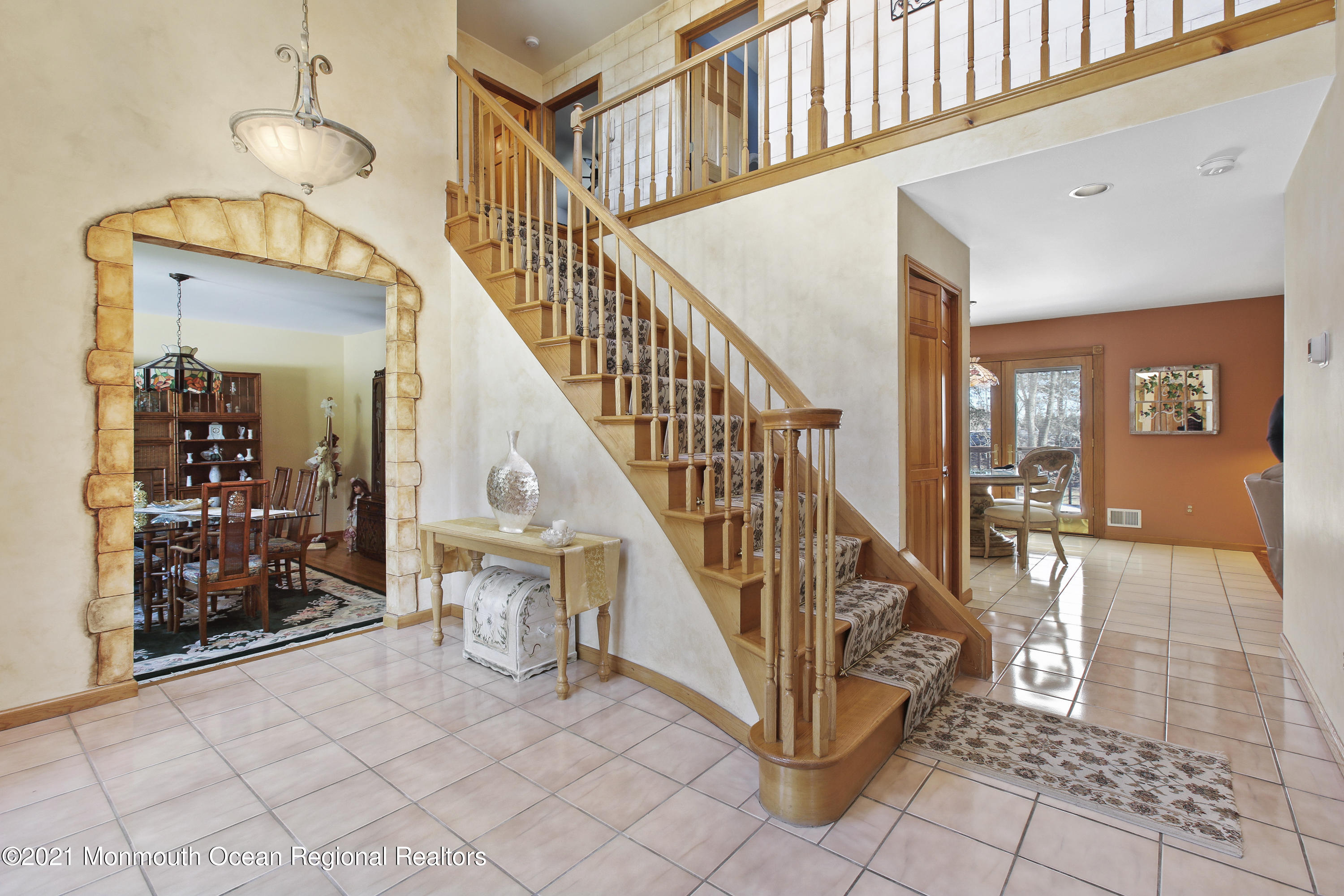542 Line Road Holmdel, NJ 07733 - Photo 6 of 36 5W5A6281